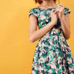 Emily and Fin 100% Cotton Lined Retro Inspired Toucan Jungle Mini Dress. Size XL